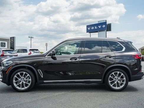 Used 2021 BMW X5 xDrive40i w/ Premium Package 2 AWD/4WD image 4