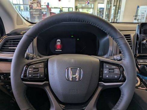 New 2026 Honda Odyssey Elite image 28