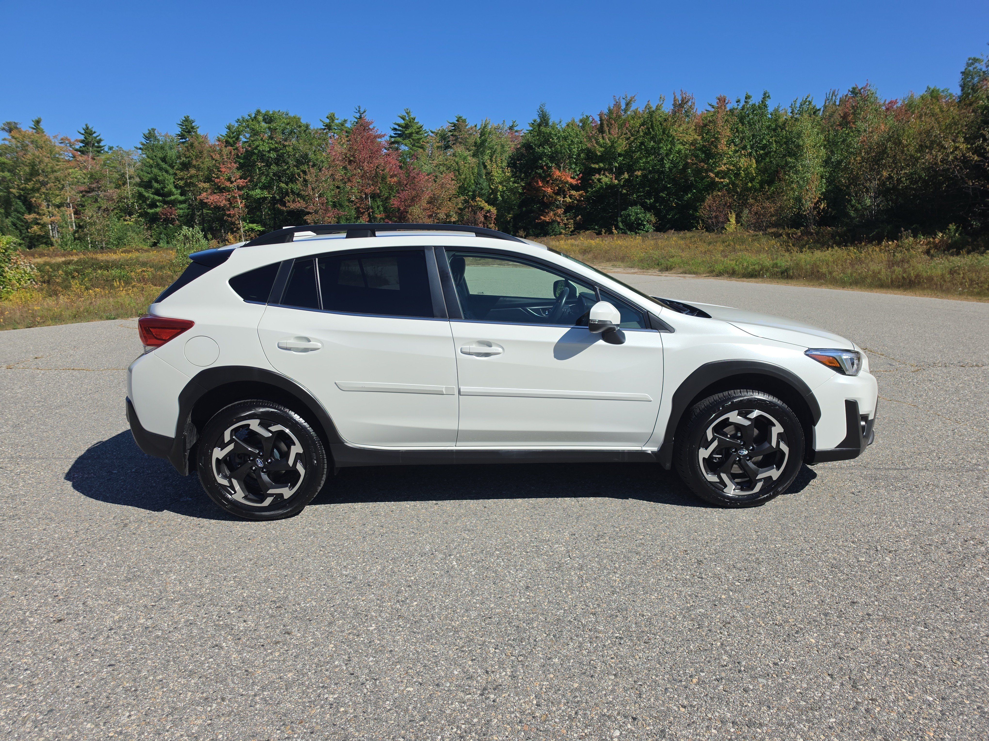 Used 2022 Subaru Crosstrek 2.5i Limited AWD/4WD image 4