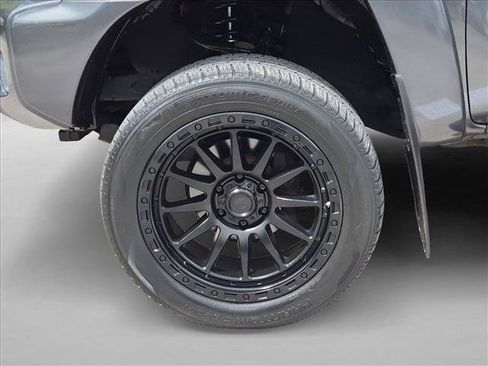 Used 2015 Toyota Tacoma PreRunner RWD image 21