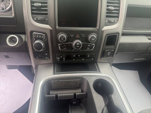 Used 2023 RAM 1500 Express w/ Wheel & Sound Group AWD/4WD image 12