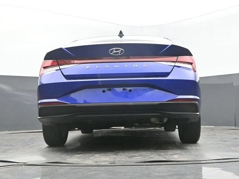 Used 2024 Hyundai Elantra SEL FWD image 57