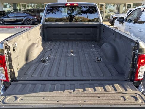 Used 2024 RAM 3500 Big Horn image 28