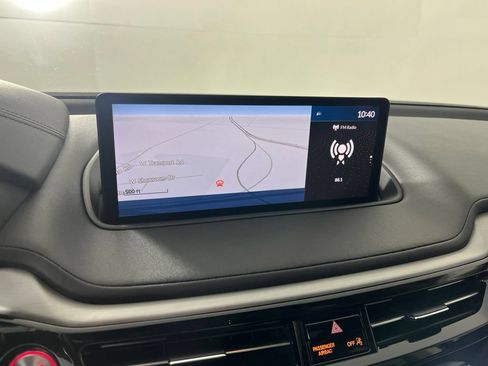 Certified 2023 Acura MDX FWD w/ Technology Package image 27