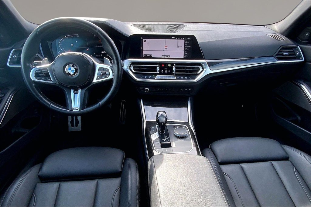 Used 2021 BMW 330i Sedan w/ M Sport Package RWD image 15