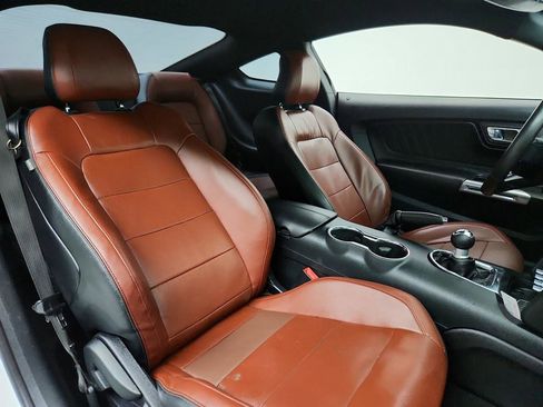 Used 2015 Ford Mustang GT Premium RWD image 23