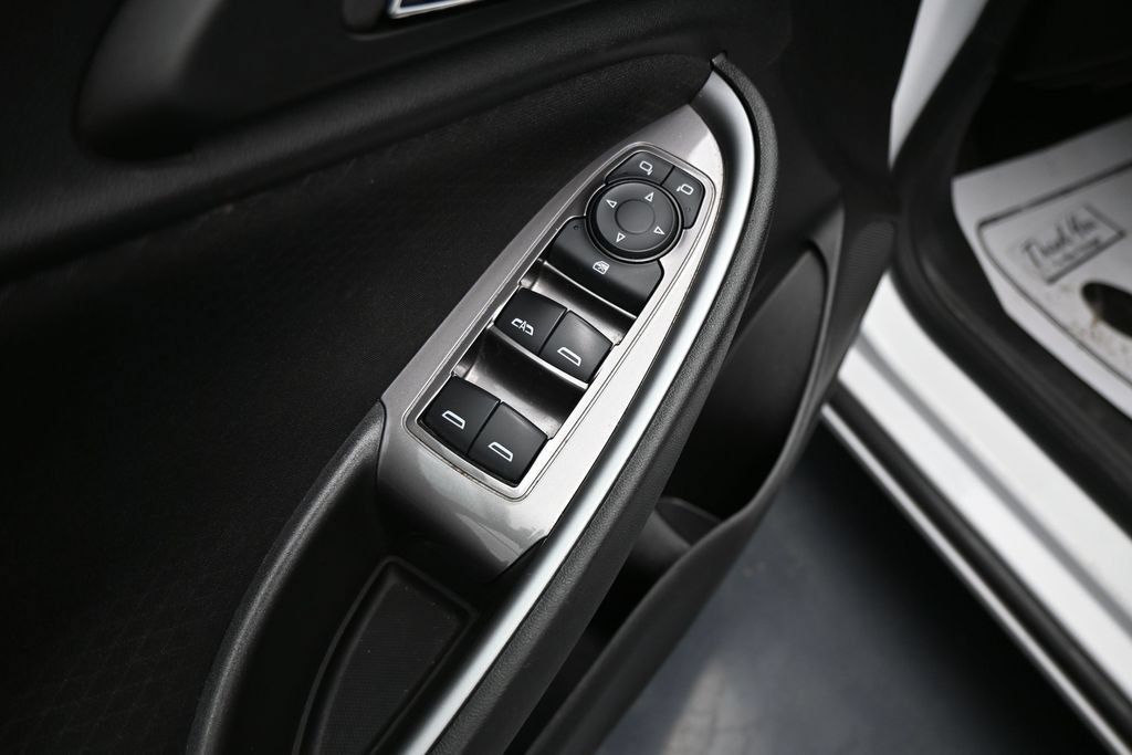 Used 2024 Chevrolet Malibu LT FWD image 11