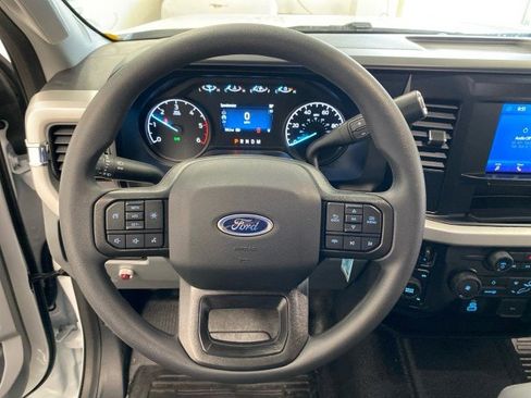 New 2025 Ford F350 XL w/ XL Chrome Package image 18
