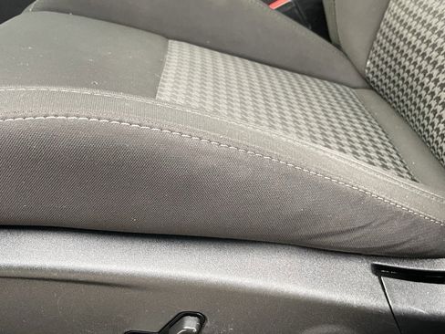 Used 2022 Dodge Charger R/T w/ Blacktop Package image 21