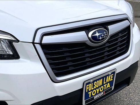 Used 2020 Subaru Forester Premium image 29