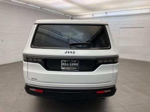 New 2026 Jeep Grand Wagoneer Limited image 5