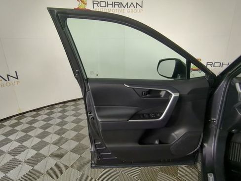 Used 2024 Toyota RAV4 LE image 18