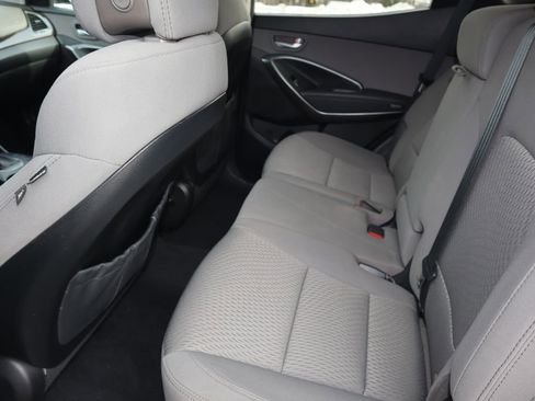 Used 2017 Hyundai Santa Fe Sport image 18