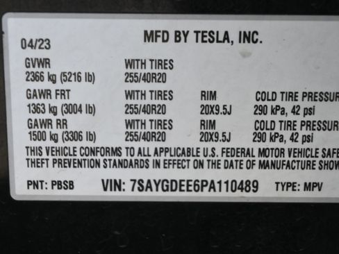 Used 2023 Tesla Model Y Long Range image 17