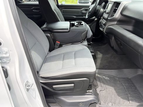 Used 2020 RAM 1500 Big Horn AWD/4WD image 13