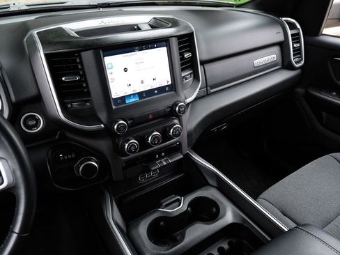 Used 2022 RAM 1500 Big Horn RWD image 32
