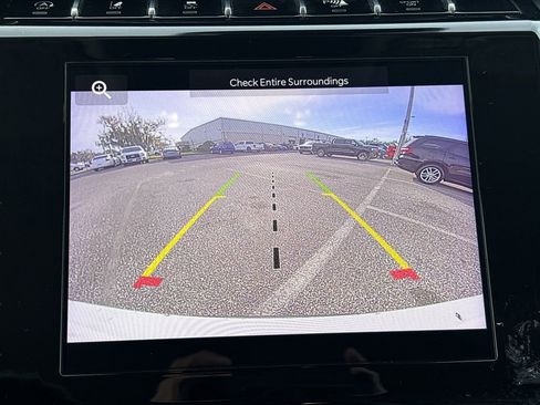 Used 2023 Jeep Grand Cherokee L Laredo image 22