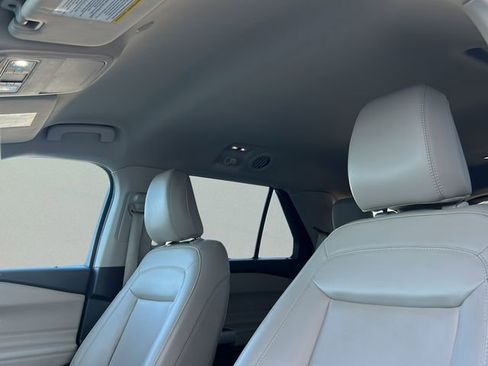 Used 2023 Ford Explorer XLT w/ Equipment Group 202A image 12