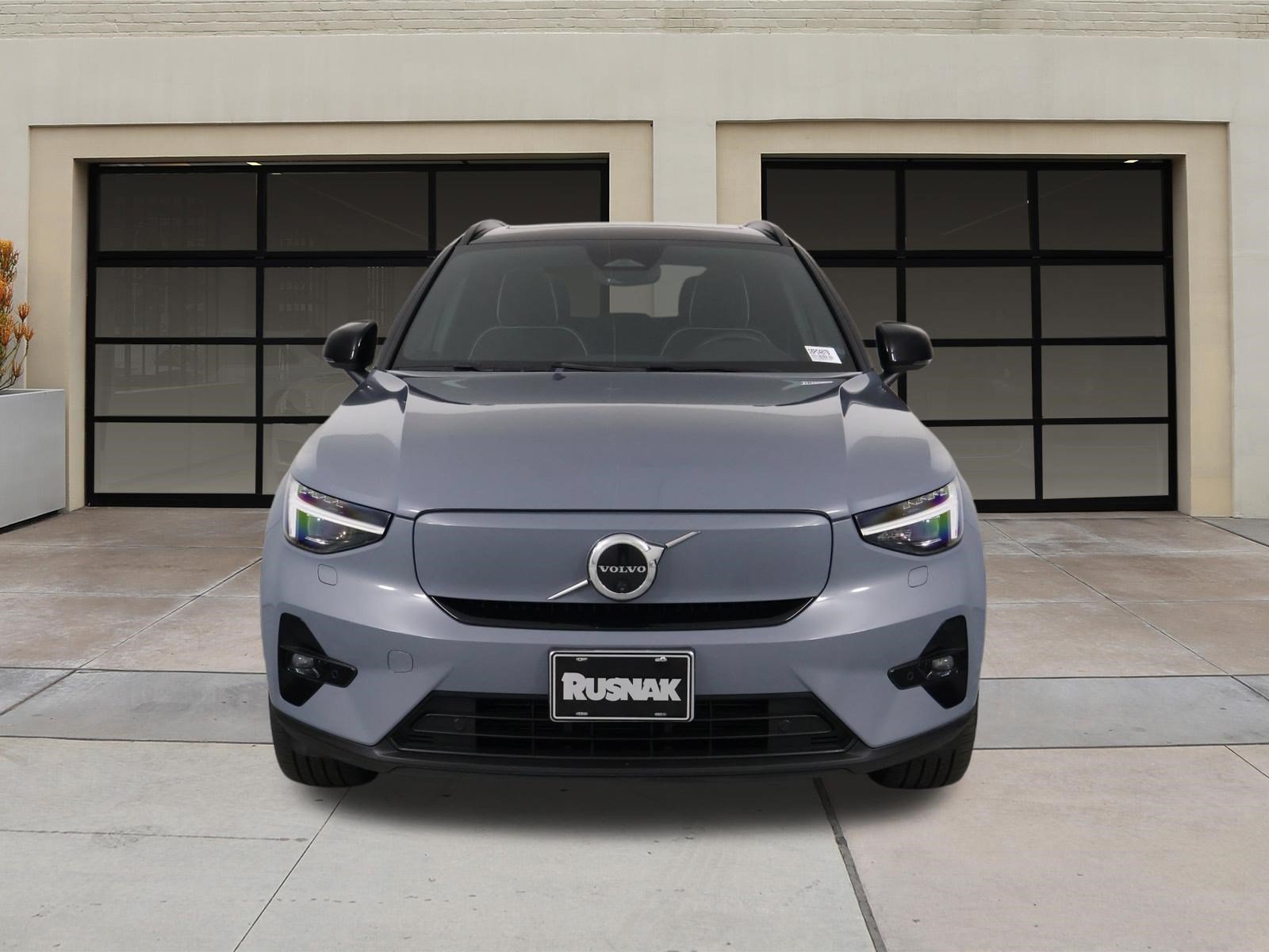 Certified 2023 Volvo XC40 Recharge Ultimate AWD/4WD image 6