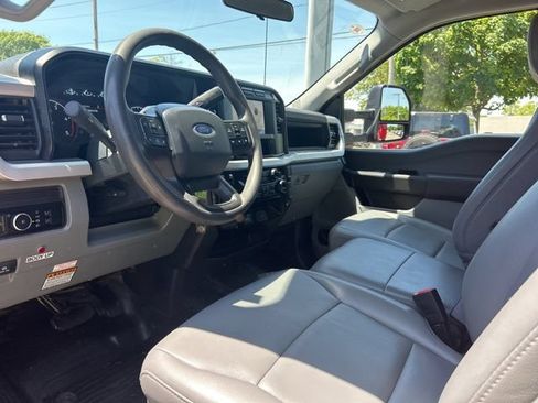 Used 2024 Ford F550 4x4 SuperCab Super Duty image 14