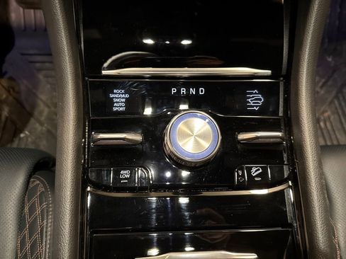 Used 2025 Jeep Grand Cherokee L Summit w/ Advanced Protech Group IV image 14