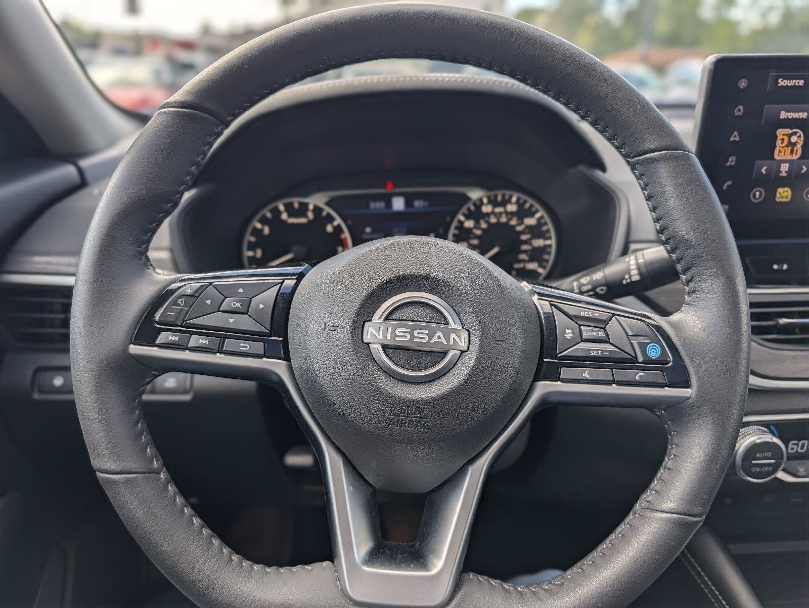 Used 2024 Nissan Altima 2.5 SL AWD/4WD image 24