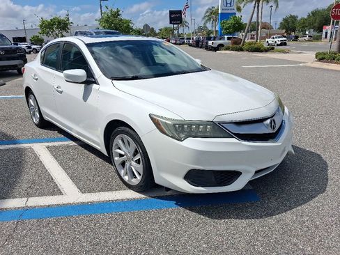 Used 2017 Acura ILX FWD image 3
