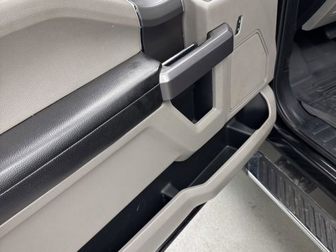 Used 2020 Ford F150 XLT w/ Equipment Group 302A Luxury AWD/4WD image 13