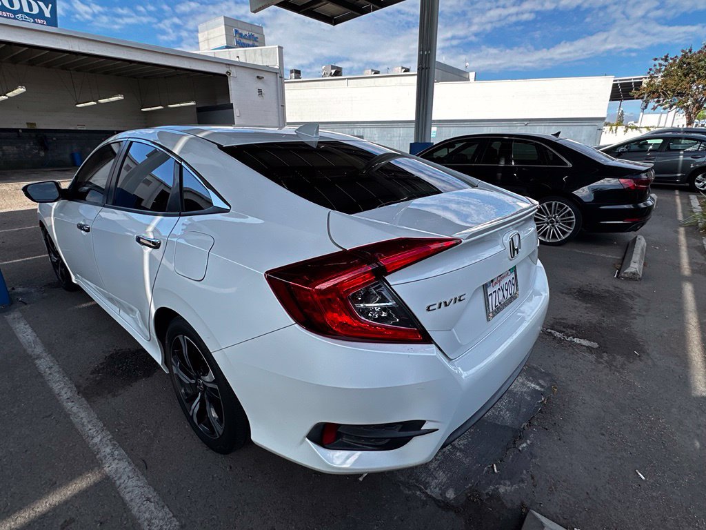 Used 2017 Honda Civic Touring image 27