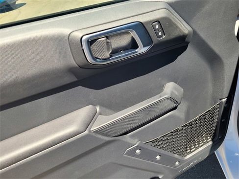 New 2025 Ford Bronco Big Bend image 8