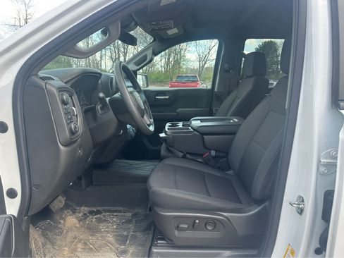 Used 2024 Chevrolet Silverado 1500 Custom w/ LPO, Dark Essentials Package image 9