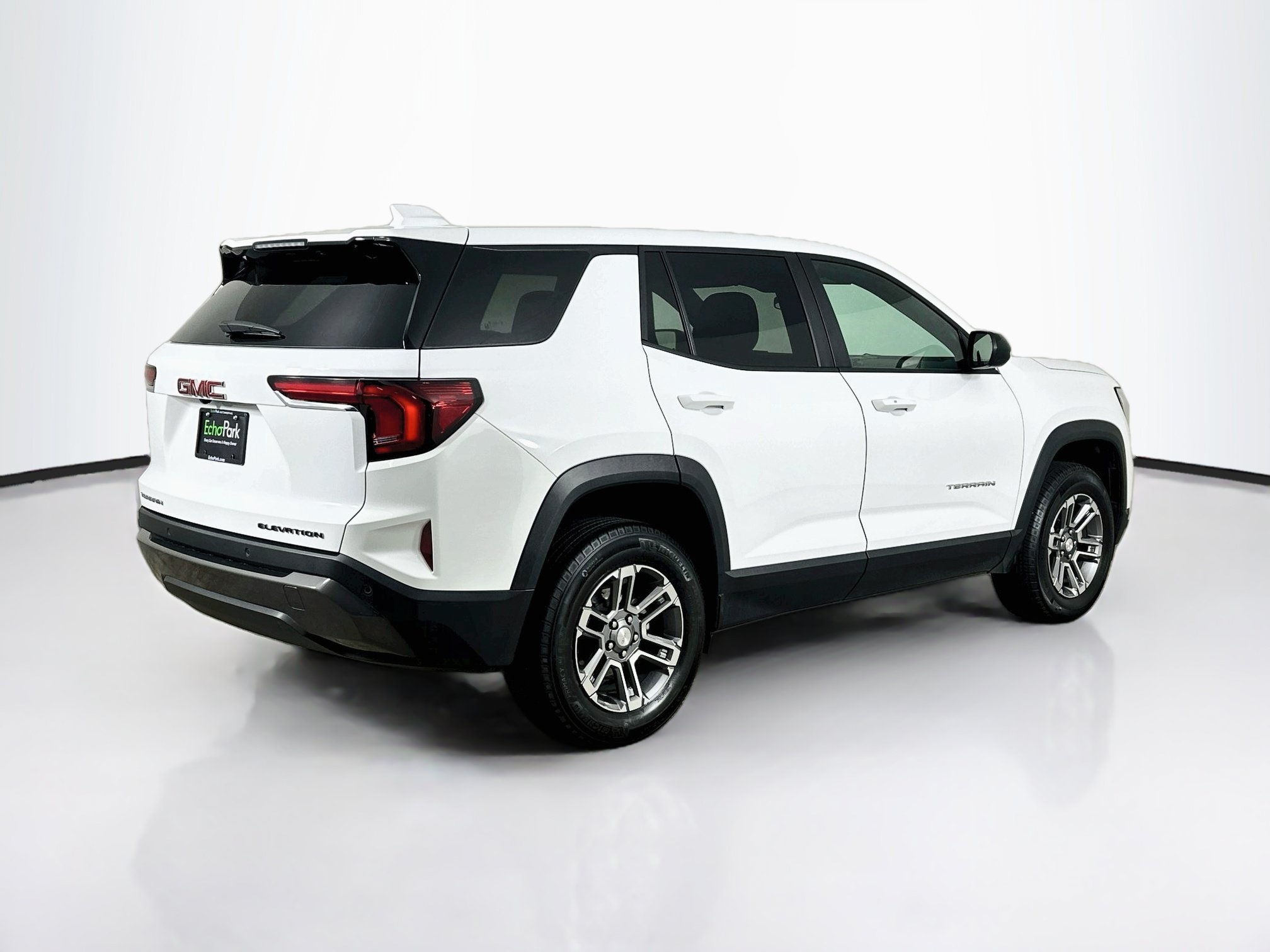 Used 2026 GMC Terrain Elevation FWD image 9