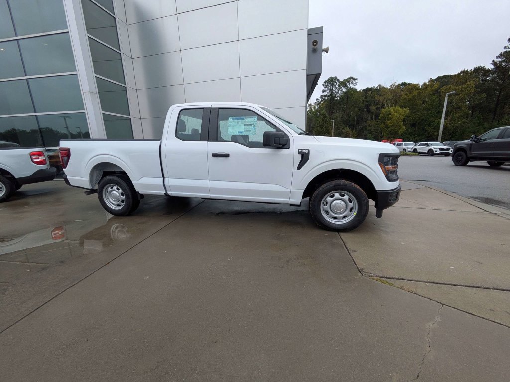 New 2026 Ford F150 XL RWD image 3