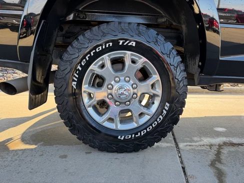Used 2022 RAM 2500 Laramie AWD/4WD image 10