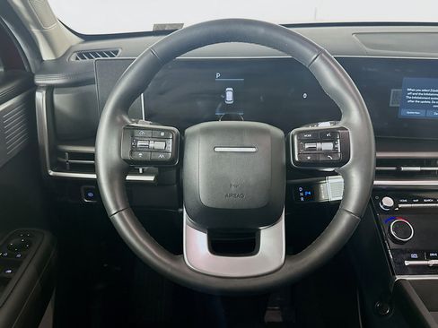 Used 2025 Hyundai Santa Fe SEL FWD image 18
