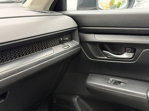 Used 2024 Honda CR-V EX image 31