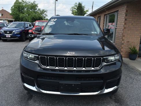 Used 2022 Jeep Grand Cherokee L Limited AWD/4WD image 8