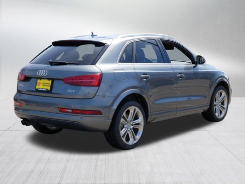 Used 2017 Audi Q3 2.0T Premium Plus w/ Premium Plus Package AWD/4WD image 7