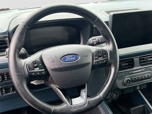 Used 2025 Ford Maverick XLT w/ XLT Luxury Package image 11