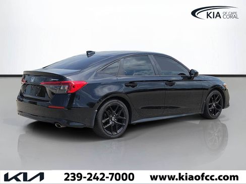 Used 2022 Honda Civic Sport image 3