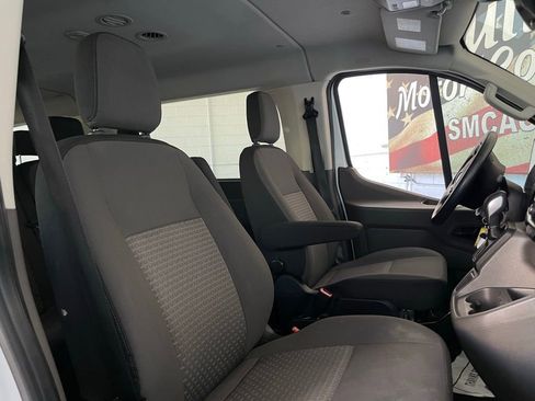 Used 2023 Ford Transit 350 XLT image 18