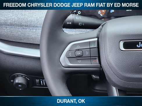 New 2026 Jeep Compass Latitude image 20