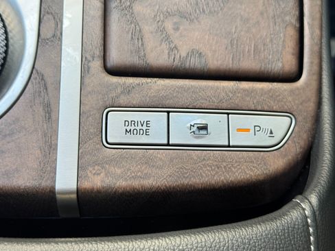 Used 2021 Genesis G80 2.5T w/ Prestige Package RWD image 32