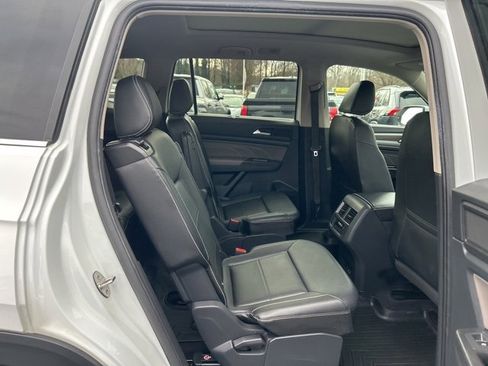 Used 2022 Volkswagen Atlas SEL image 19