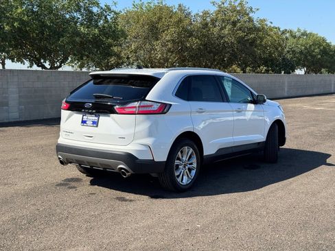 Certified 2023 Ford Edge Titanium AWD/4WD image 4