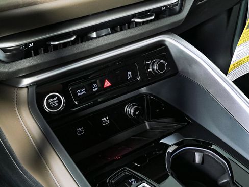 New 2026 Audi Q5 Premium AWD/4WD image 17