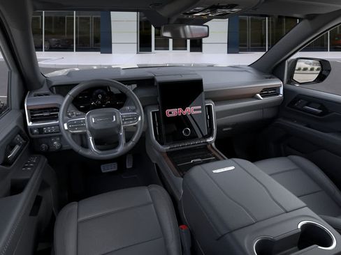 New 2026 GMC Yukon XL Denali w/ Sun & Power Step Package RWD image 15