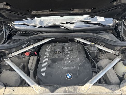 Used 2019 BMW X7 xDrive40i w/ Premium Package AWD/4WD image 33