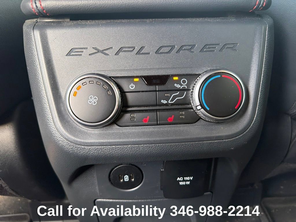 Used 2026 Ford Explorer ST-Line w/ ST-Line Street Pack RWD image 11