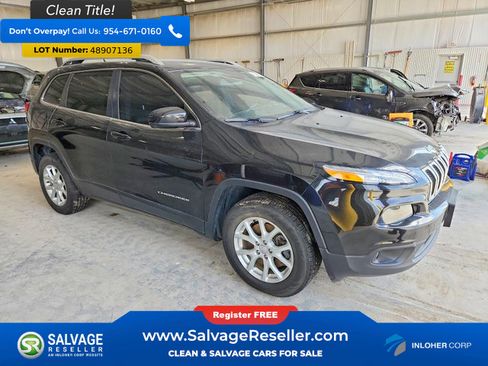 Used 2014 Jeep Cherokee Latitude w/ Cold Weather Group image 5